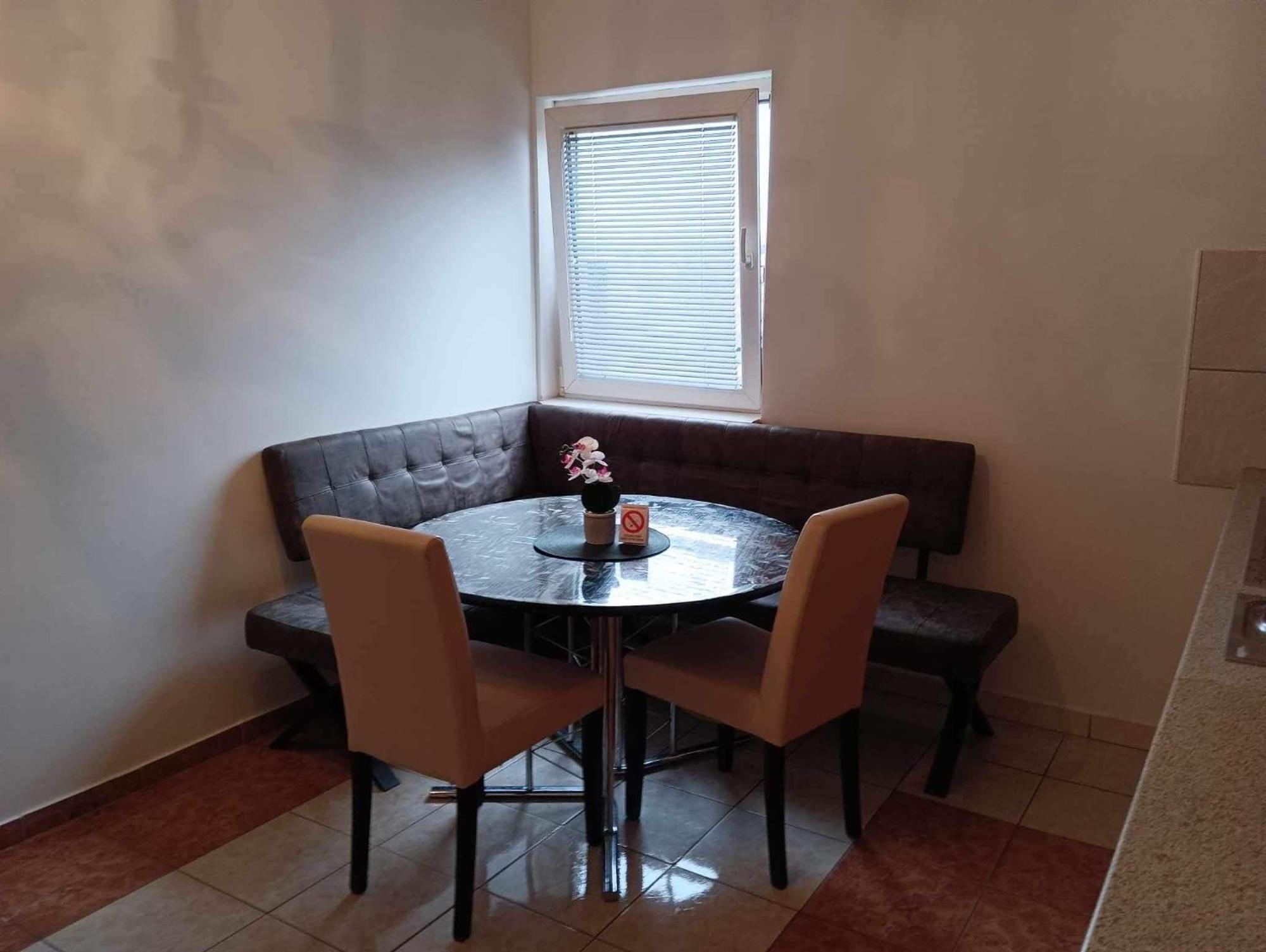 Apartmani Royal Residence โกลูบาค ห้อง รูปภาพ